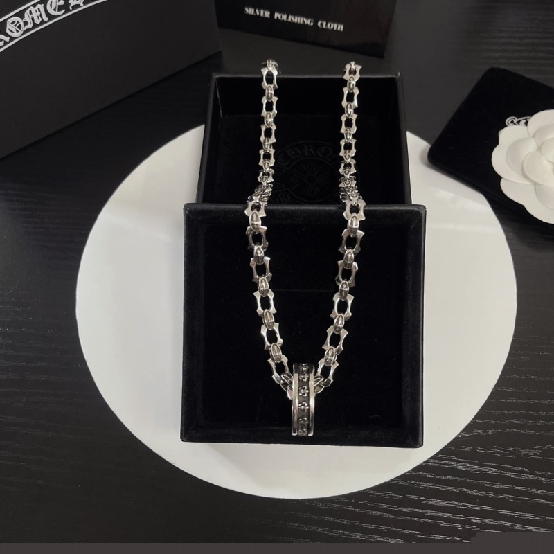 Ch**me He**ts necklaces